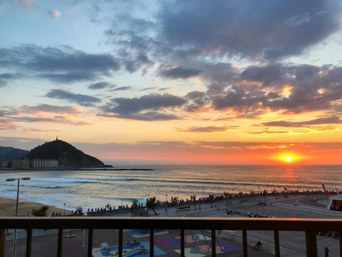 Sea Views From 4 Balconies Walk Score 90 San Sebastian 0*,  Spain